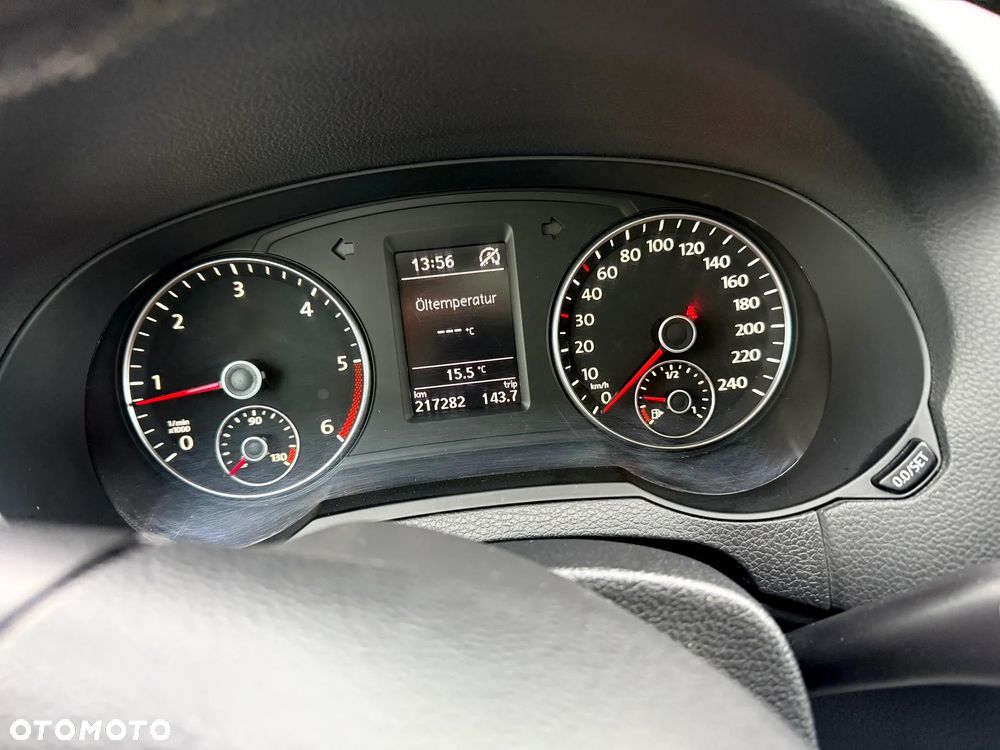 Volkswagen Sharan 2.0 TDI DSG Blue Motion Highline - 21