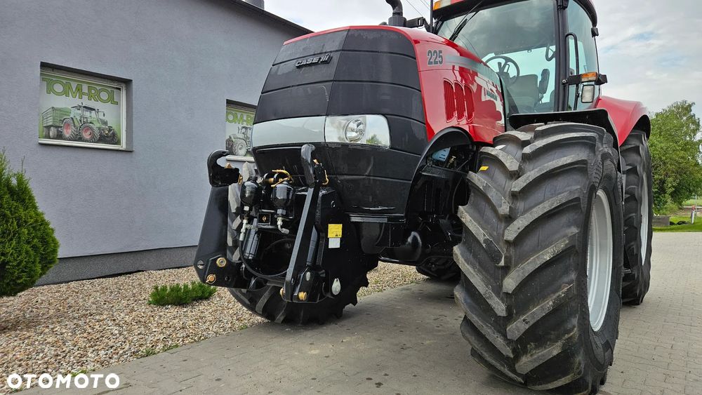 Case IH Magnum 225 - 20