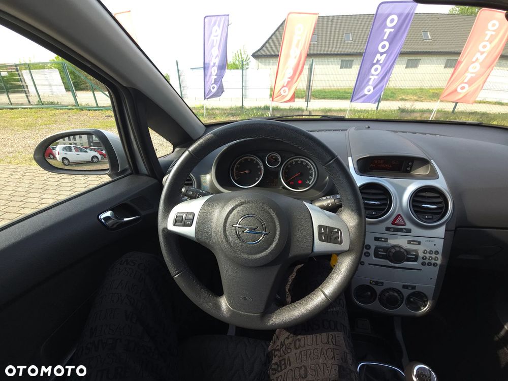 Opel Corsa 1.4 16V Edition - 27