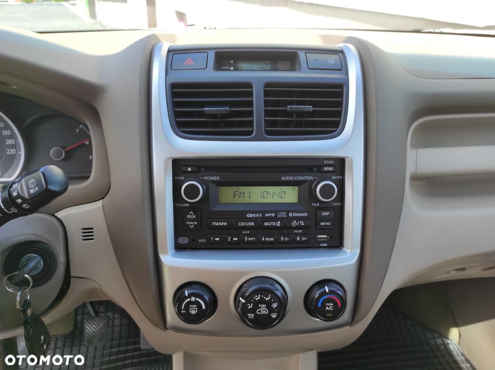 Kia Sportage 2.0 CRDI 2WD EX - 11