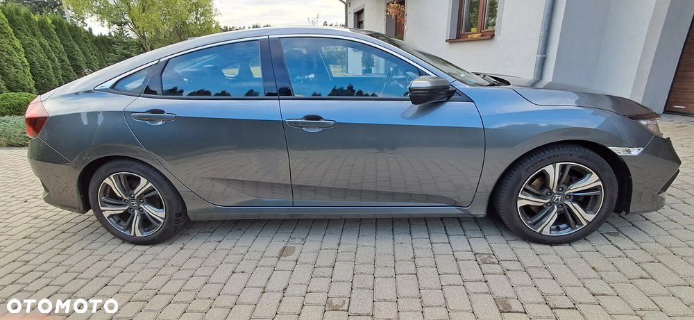 Honda Civic 1.5 T Executive CVT - 4