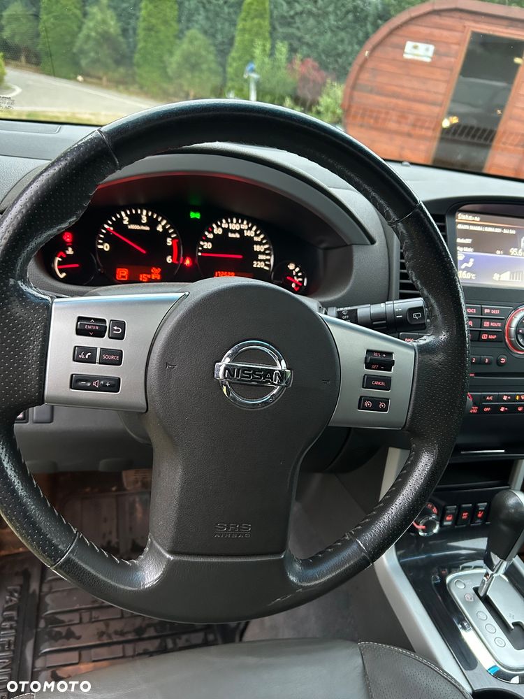 Nissan Pathfinder 2.5 dCi Platinum - 15