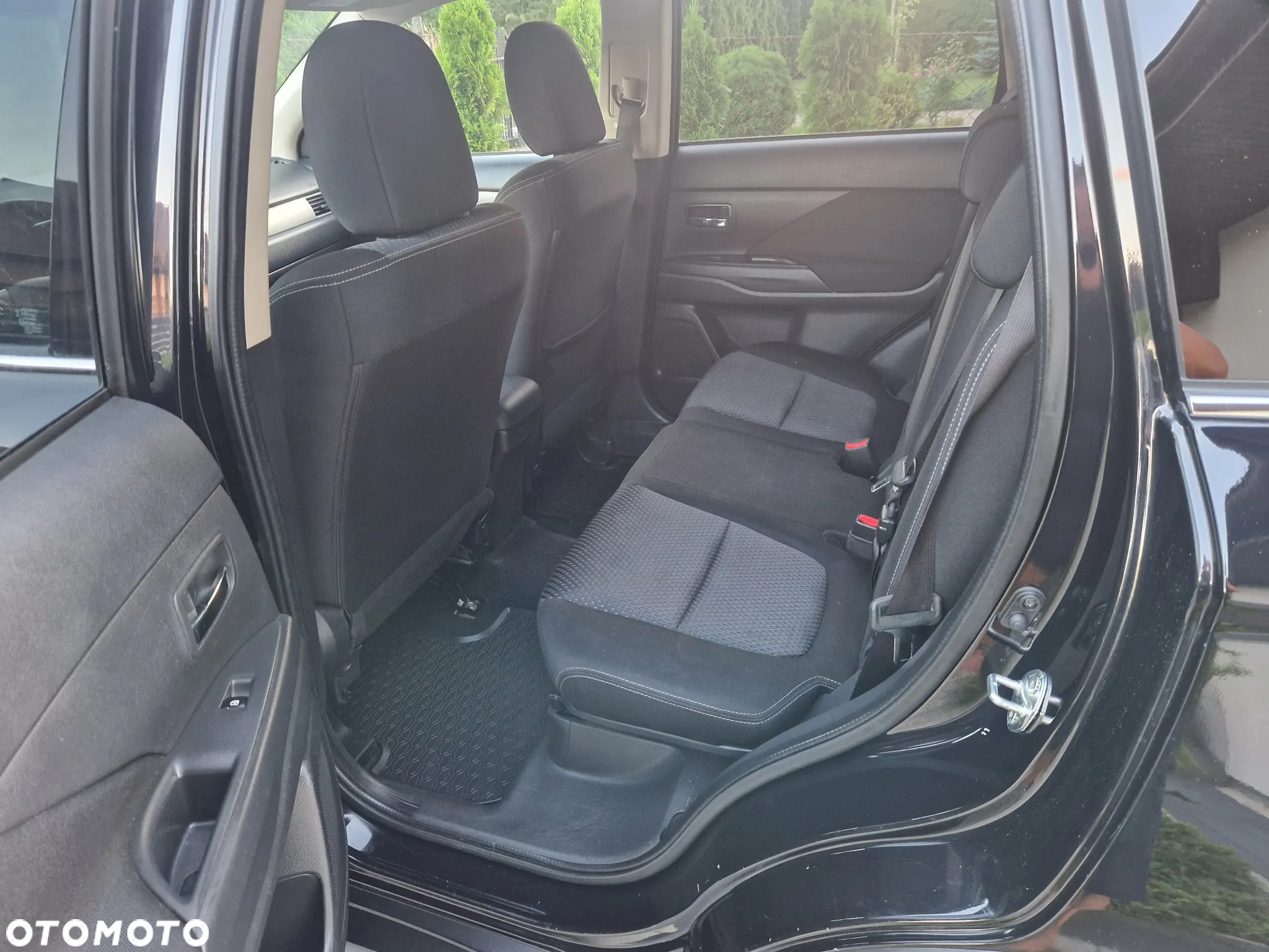 Mitsubishi Outlander 2.2 DID Intense + 4WD - 14