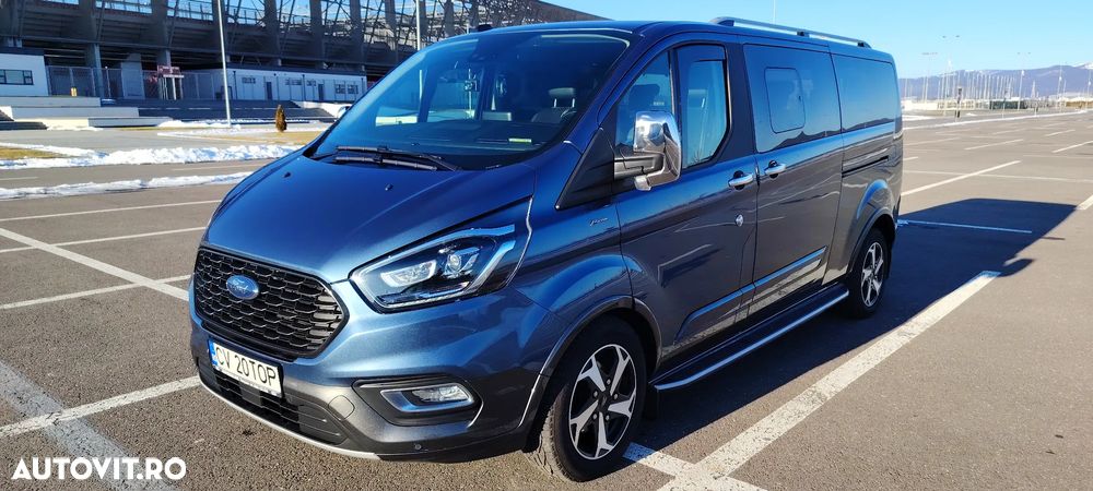 Ford Tourneo Custom Bus 320 2.0 EcoBlue 185 CP L1H1 Active Aut. - 3