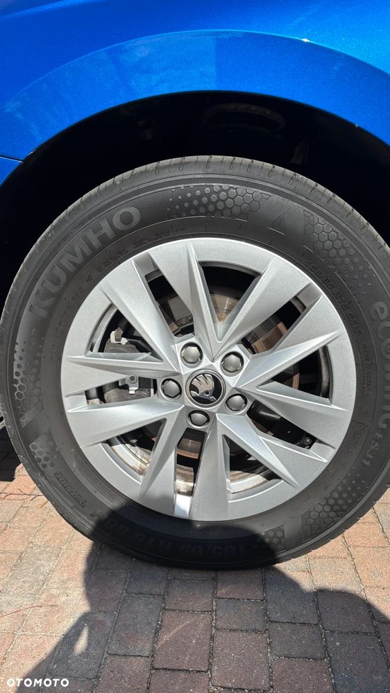 Skoda Fabia 1.0 TSI Style Color - 22