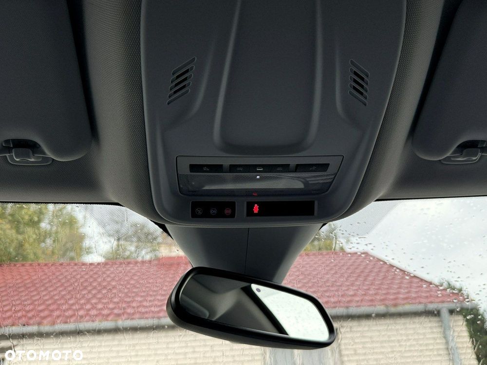 Opel Grandland X 1.2 Start/Stop Automatik Business INNOVATION - 23