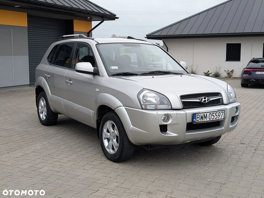 Hyundai Tucson 2.0 4WD GLS - 17