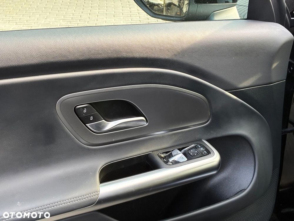 Mercedes-Benz CLA - 19