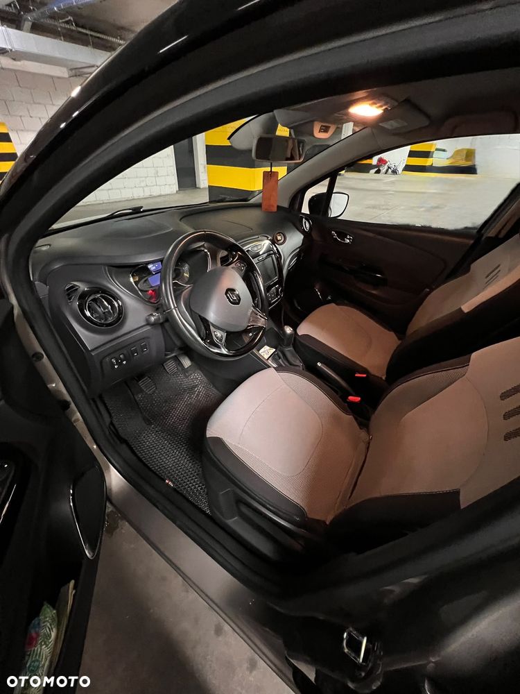 Renault Captur - 14