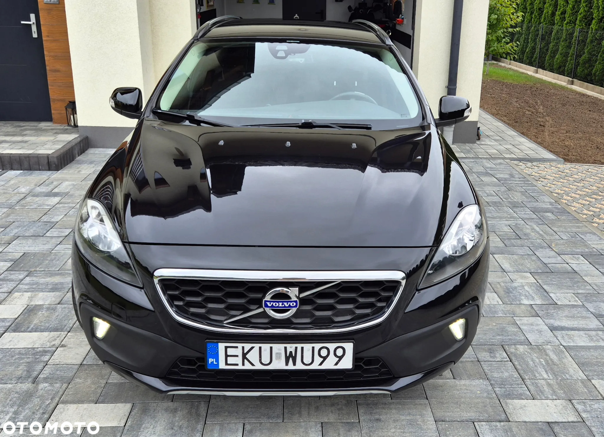 Volvo V40 Cross Country D2 Kinetic - 2