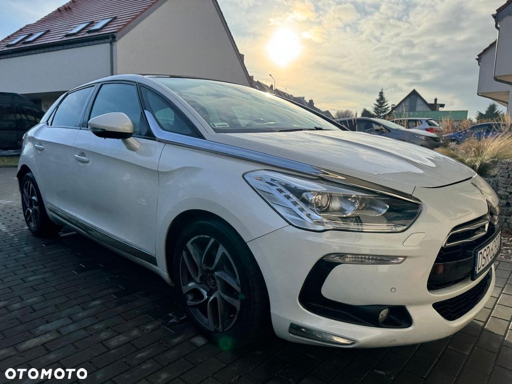 Citroën DS5 2.0 HDi SoChic - 3