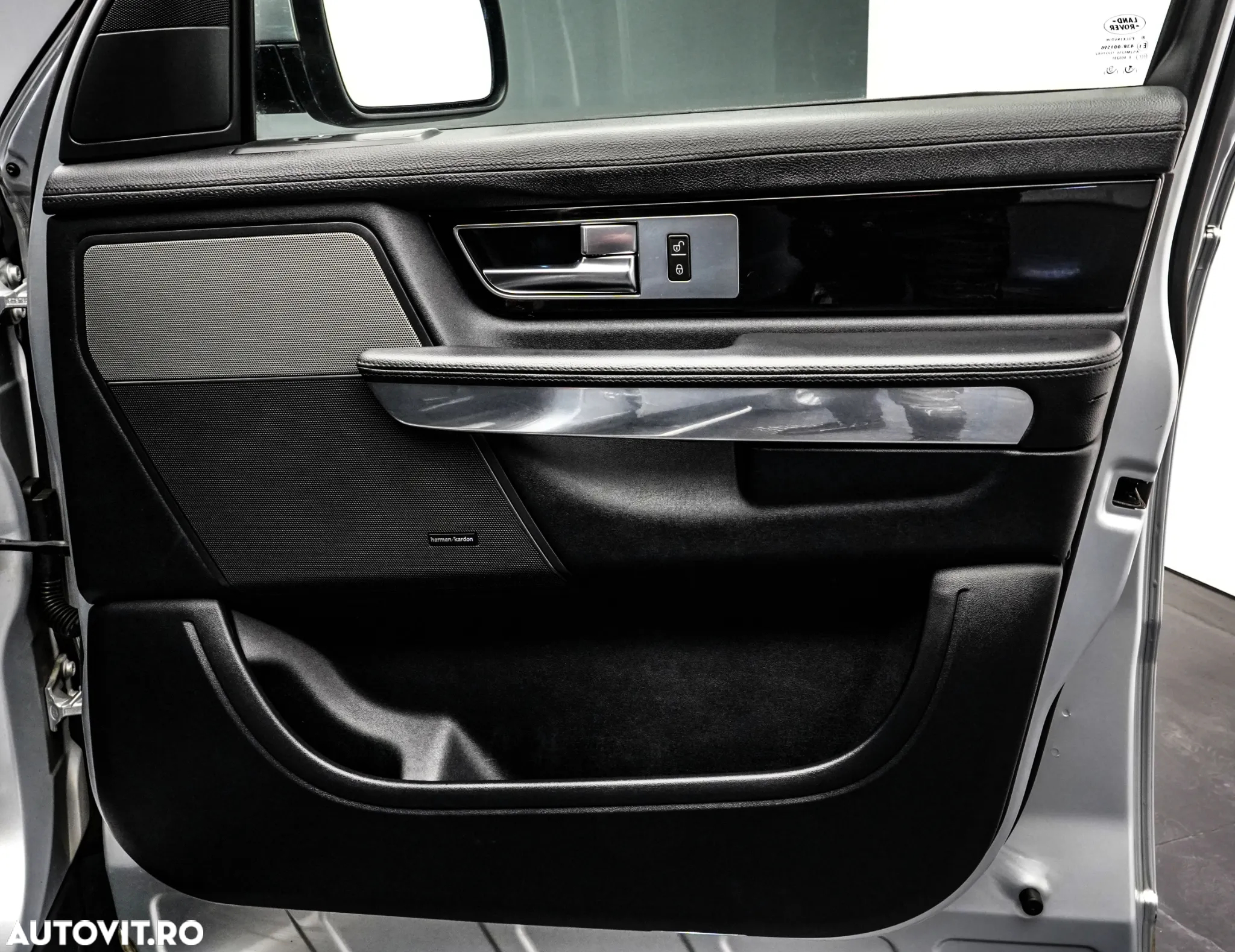 Land Rover Range Rover Sport 3.0 TDV6 - 30