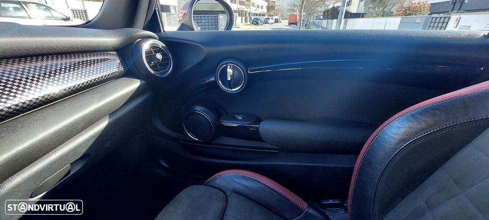MINI 3 Portas John Cooper Works Auto Desportiva - 4