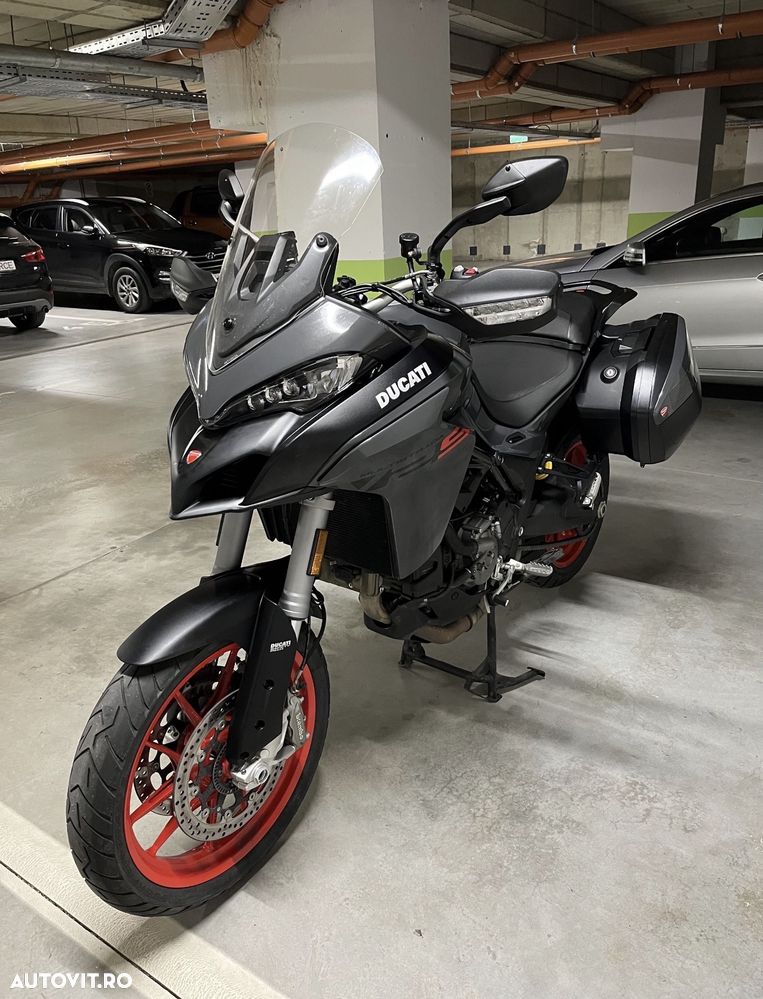 Ducati Panigale V2 - 2