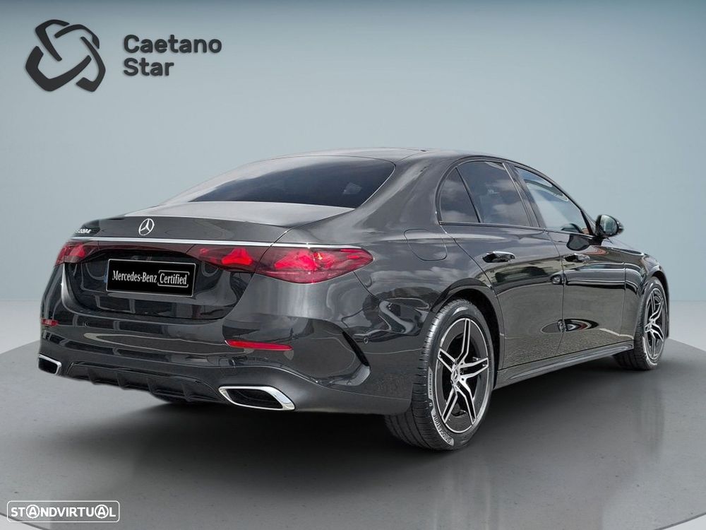 Mercedes-Benz e-220 d - 8