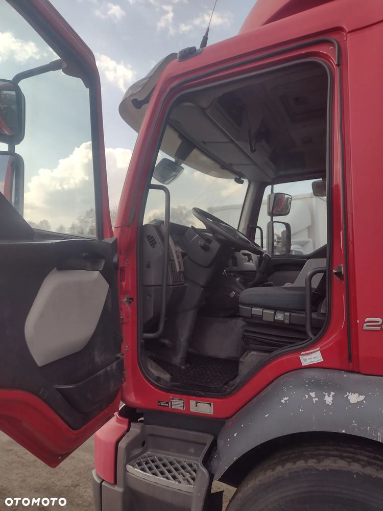 Volvo FL4 - 9