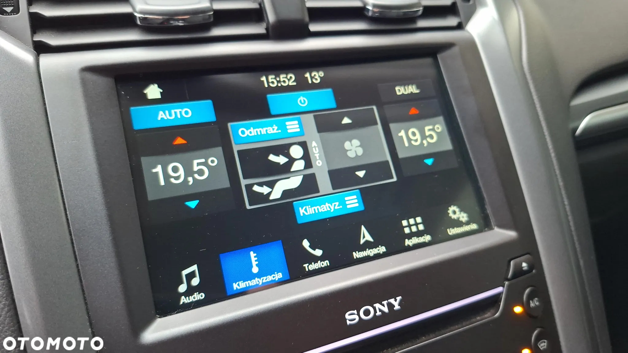 Ford Mondeo 1.5 EcoBoost Titanium - 23