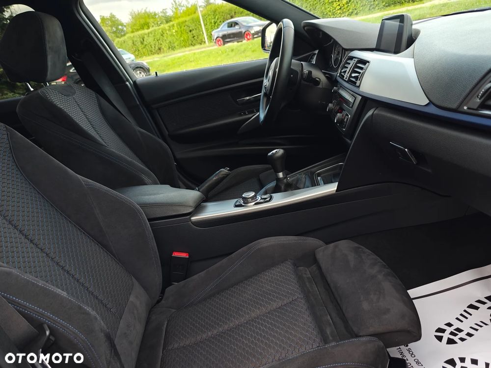 BMW Seria 3 318d M Sport EU6 - 10
