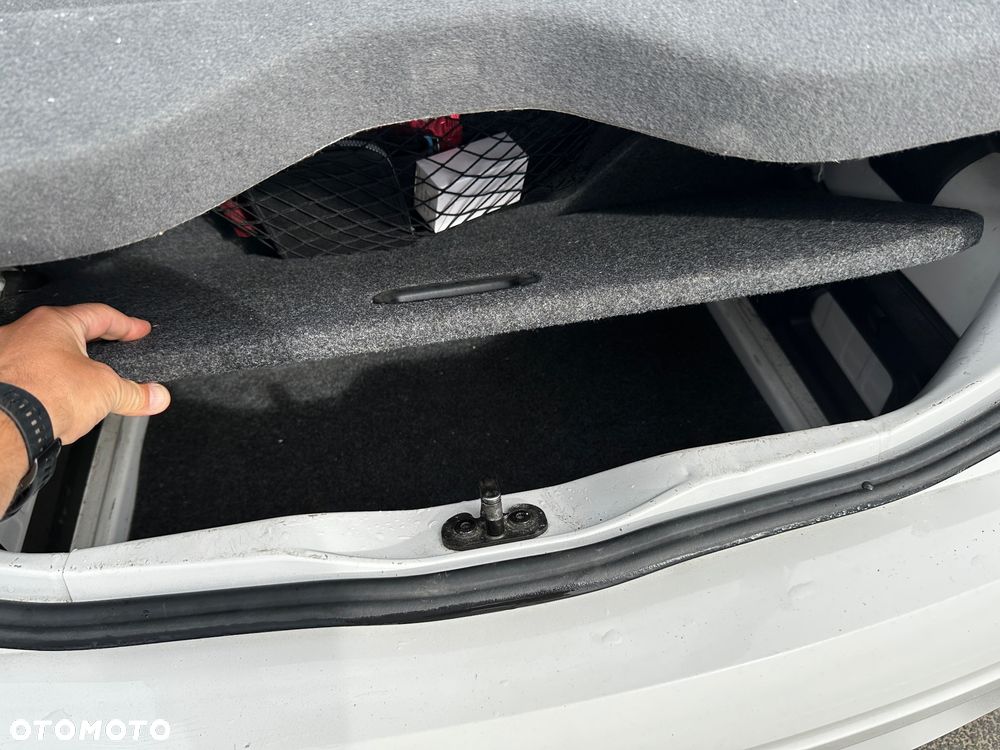 Volkswagen up! - 6