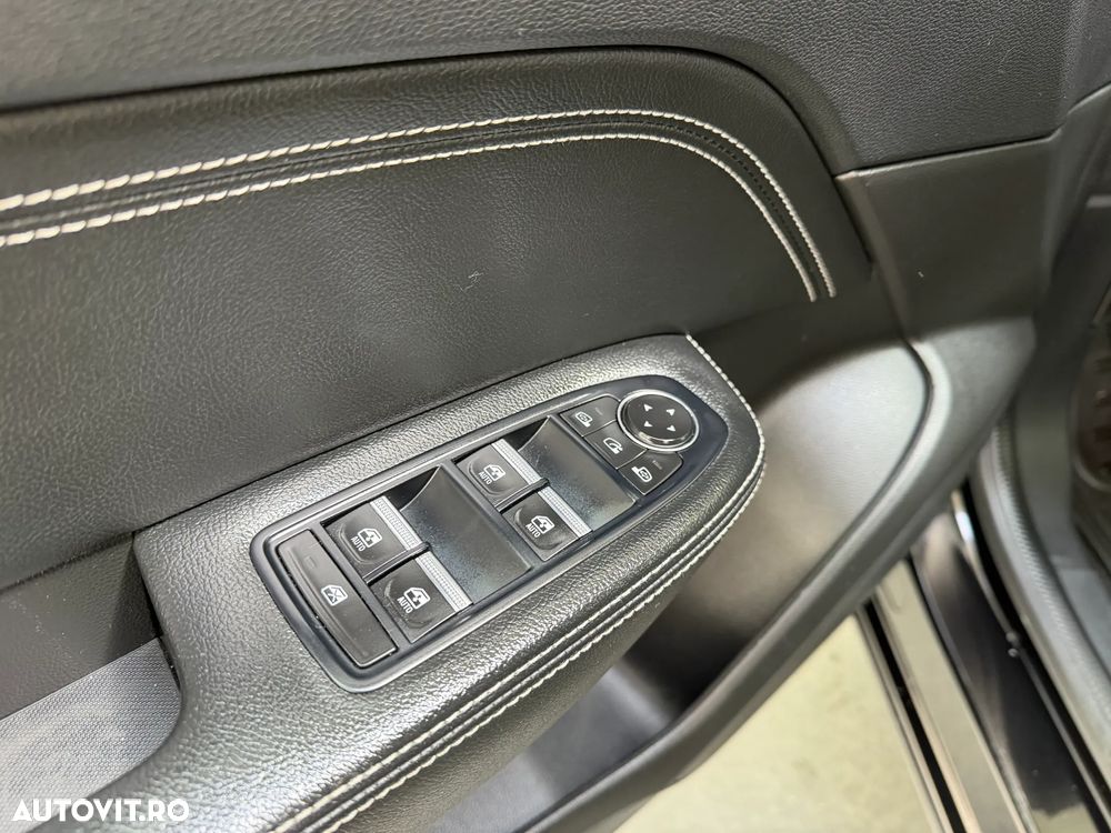 Renault Arkana E-TECH 145 INTENS - 23