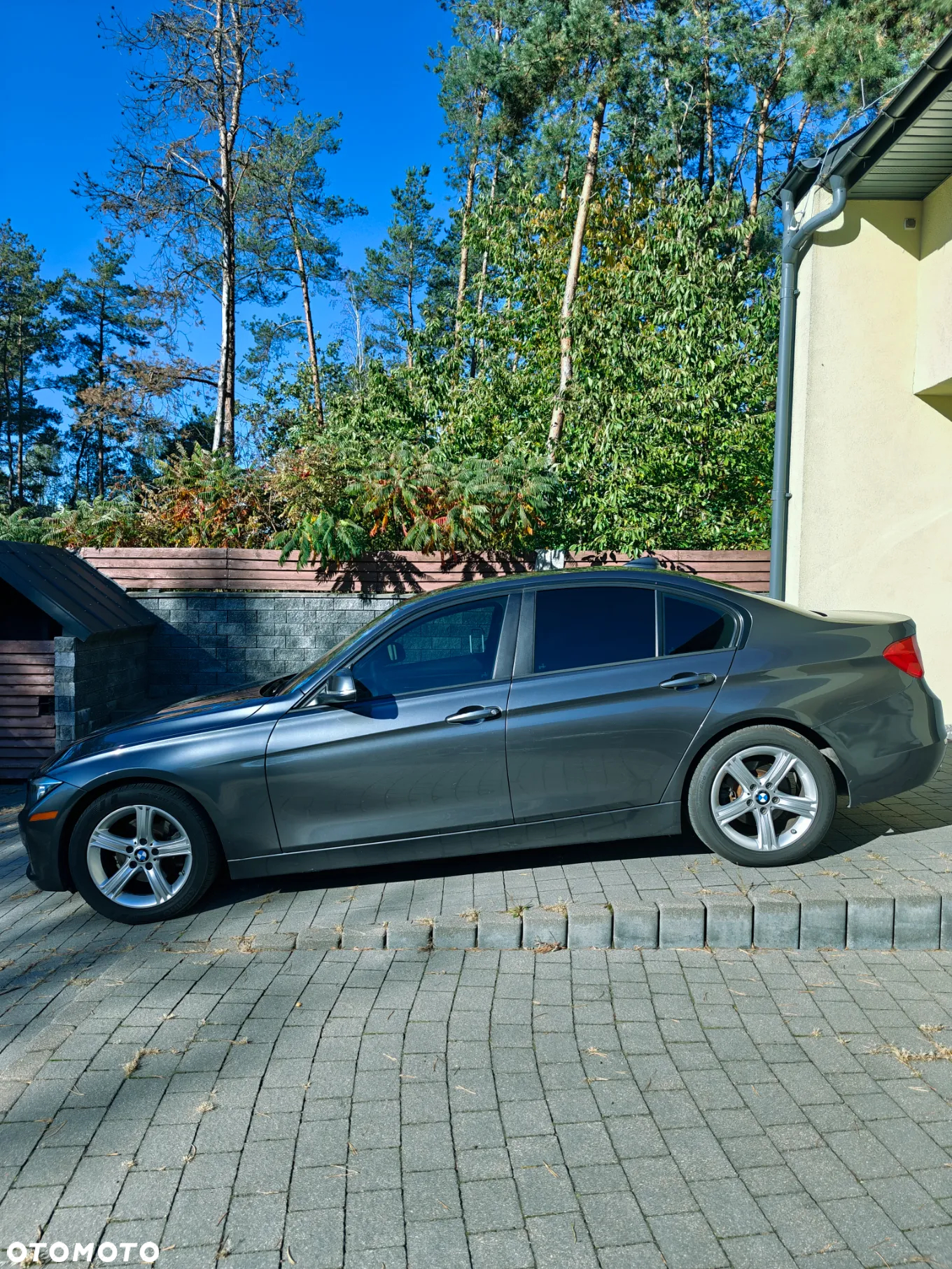 BMW Seria 3 320d - 4