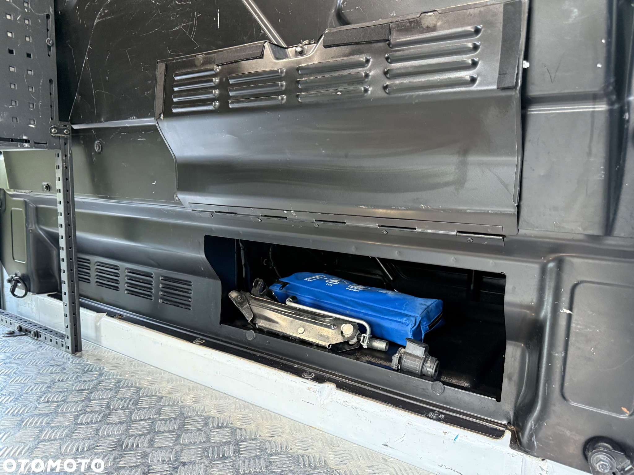 Ford Transit Custom - 23