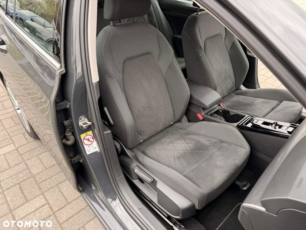 Volkswagen Golf - 19