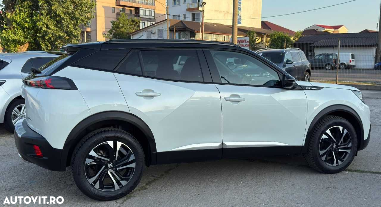 Peugeot 2008 - 9