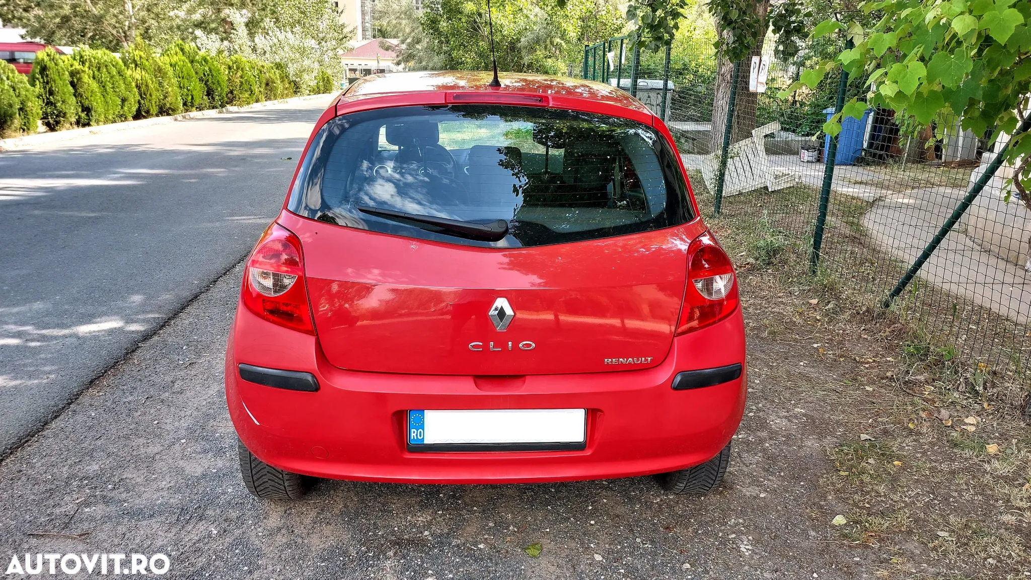 Renault Clio - 2