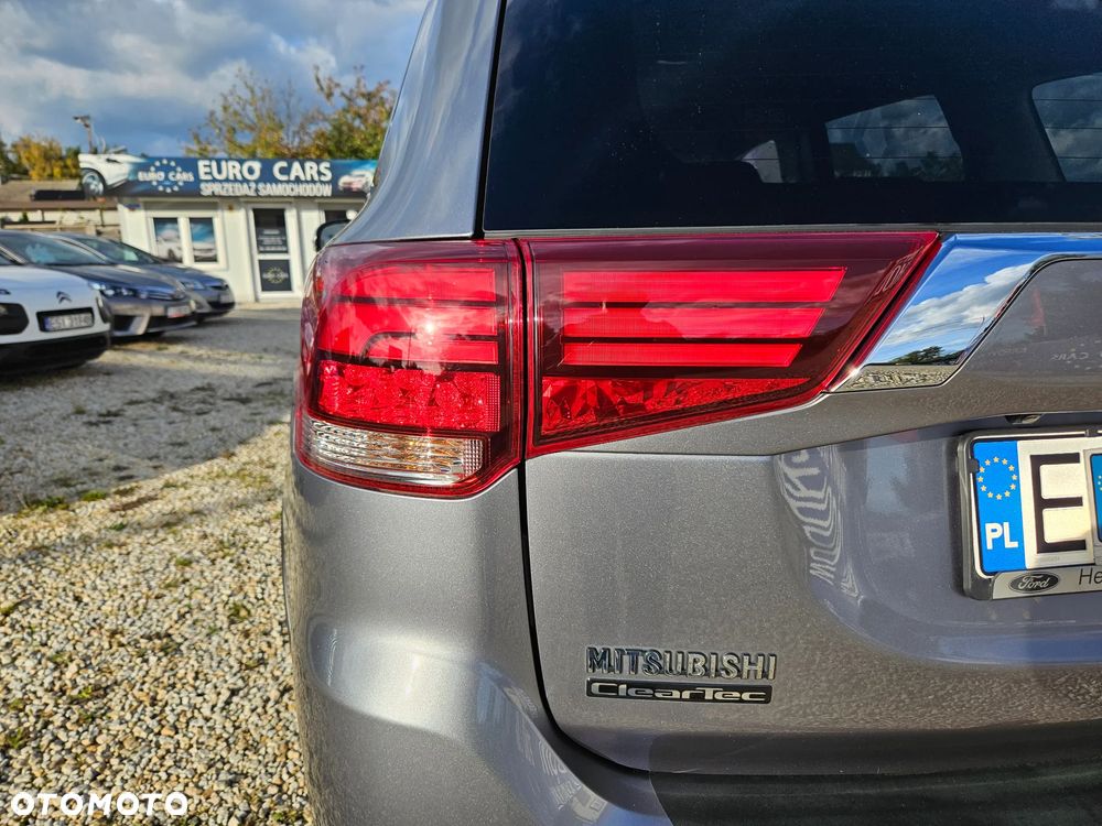 Mitsubishi Outlander 2.0 City Style 2WD - 18