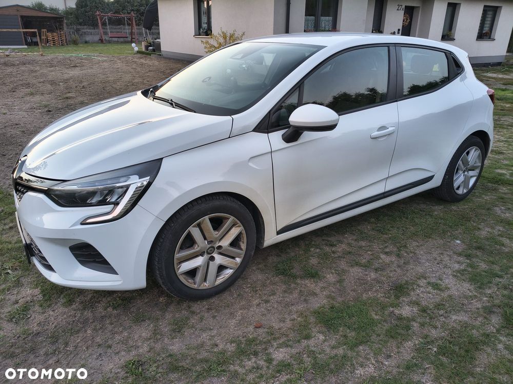 Renault Clio - 10