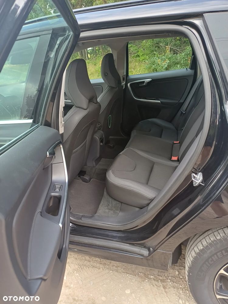 Volvo XC 60 - 8