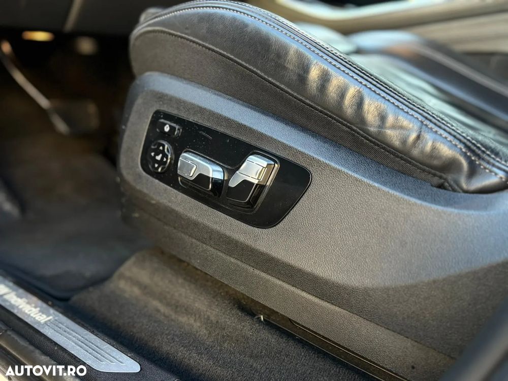 BMW X5 xDrive30d - 16