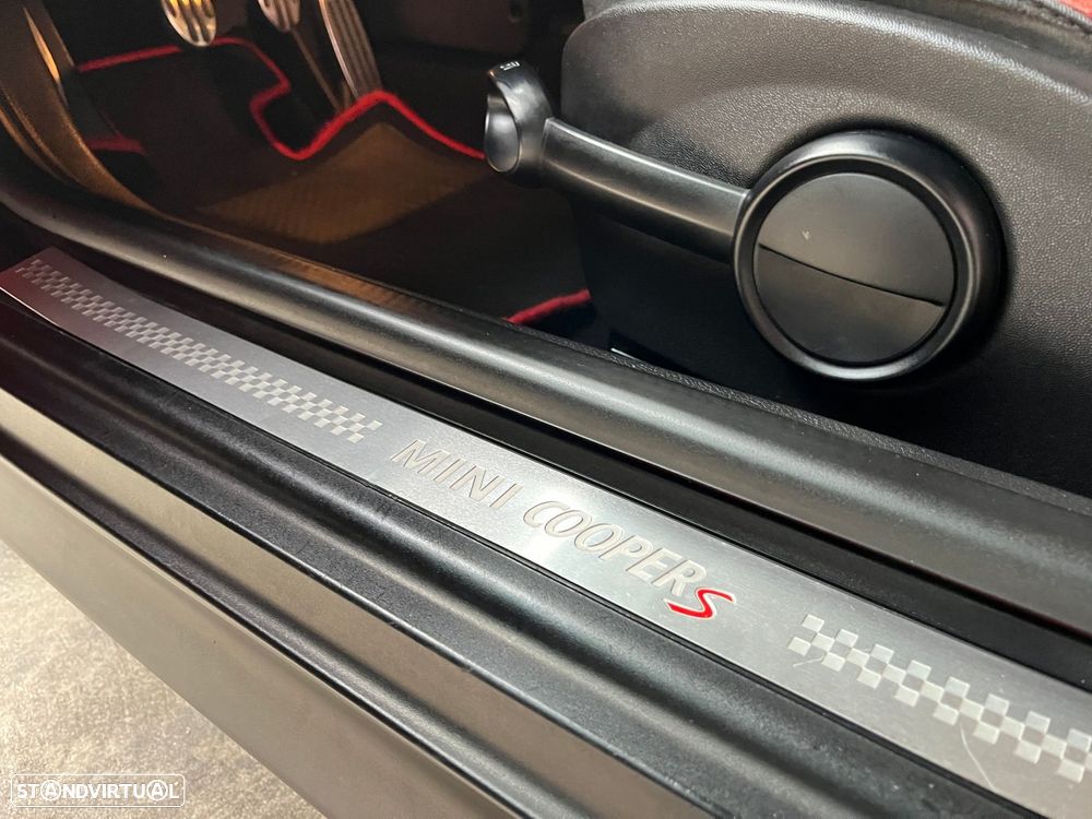 MINI 3 Portas Cooper S - 19