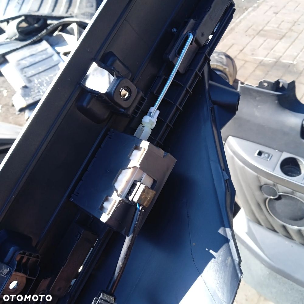 Prowadnica rolety skoda 3T9867761 - 5
