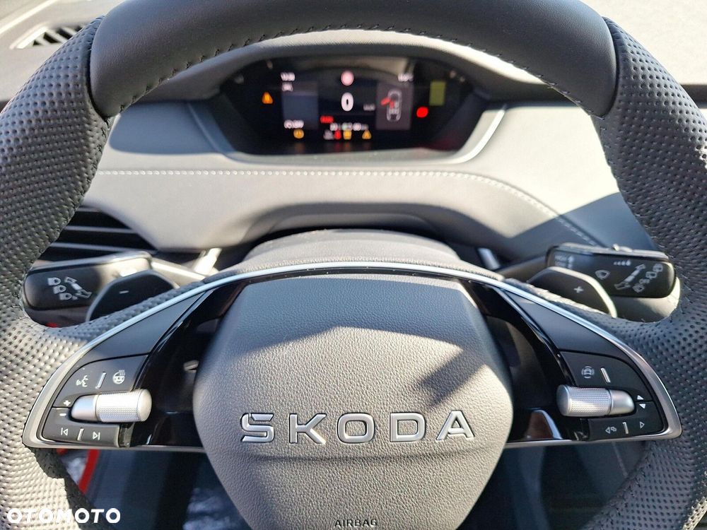 Skoda Elroq 60 63kWh Sportline - 20