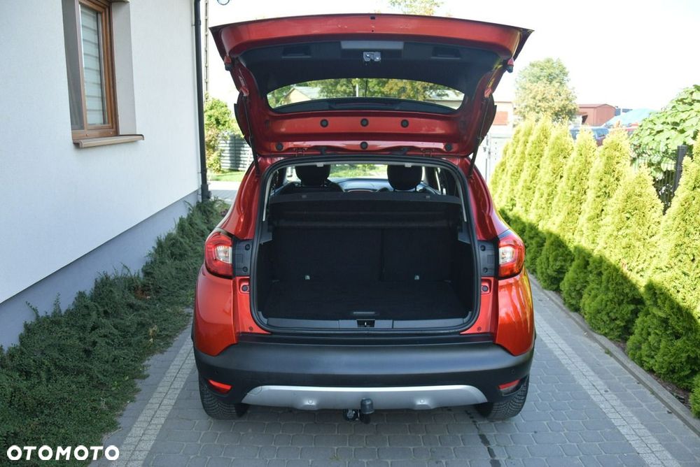 Renault Captur TCe 120 EDC Helly Hansen - 16