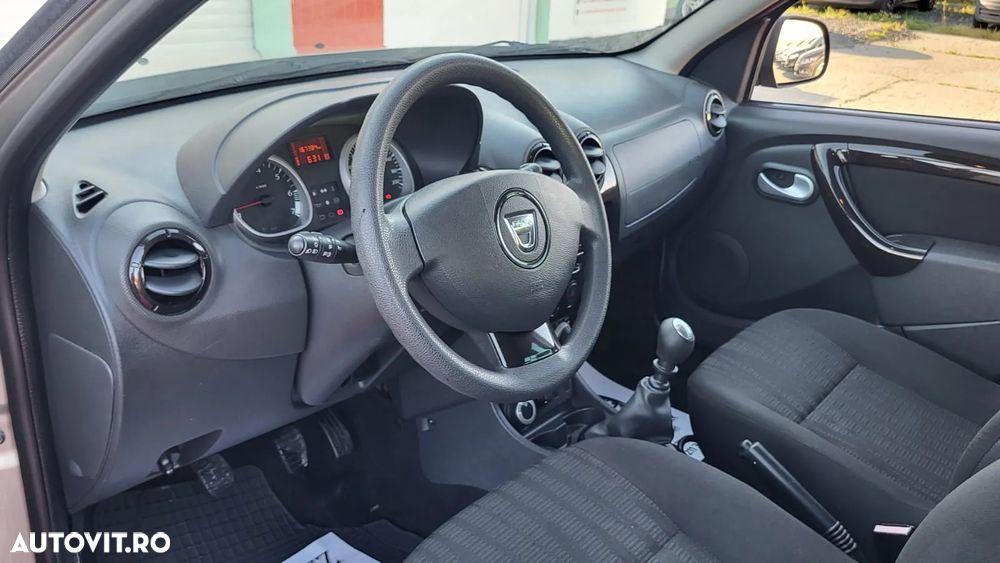 Dacia Duster 1.6 4x4 Ambiance - 18