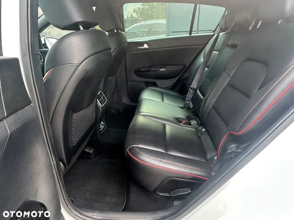 Kia Sportage 1.6 T-GDI AWD DCT GT LINE - 22