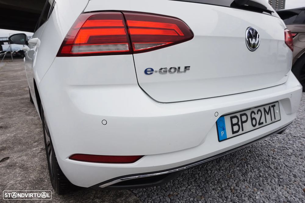 VW e-Golf AC/DC - 15