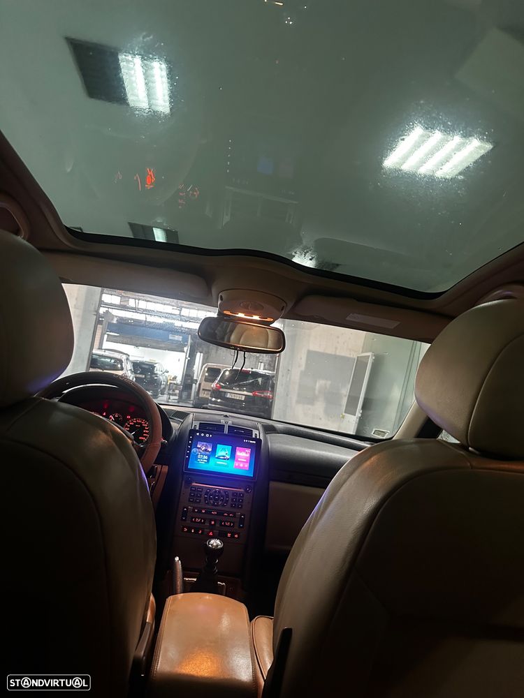 Peugeot 407 SW HDi 135 Premium - 12