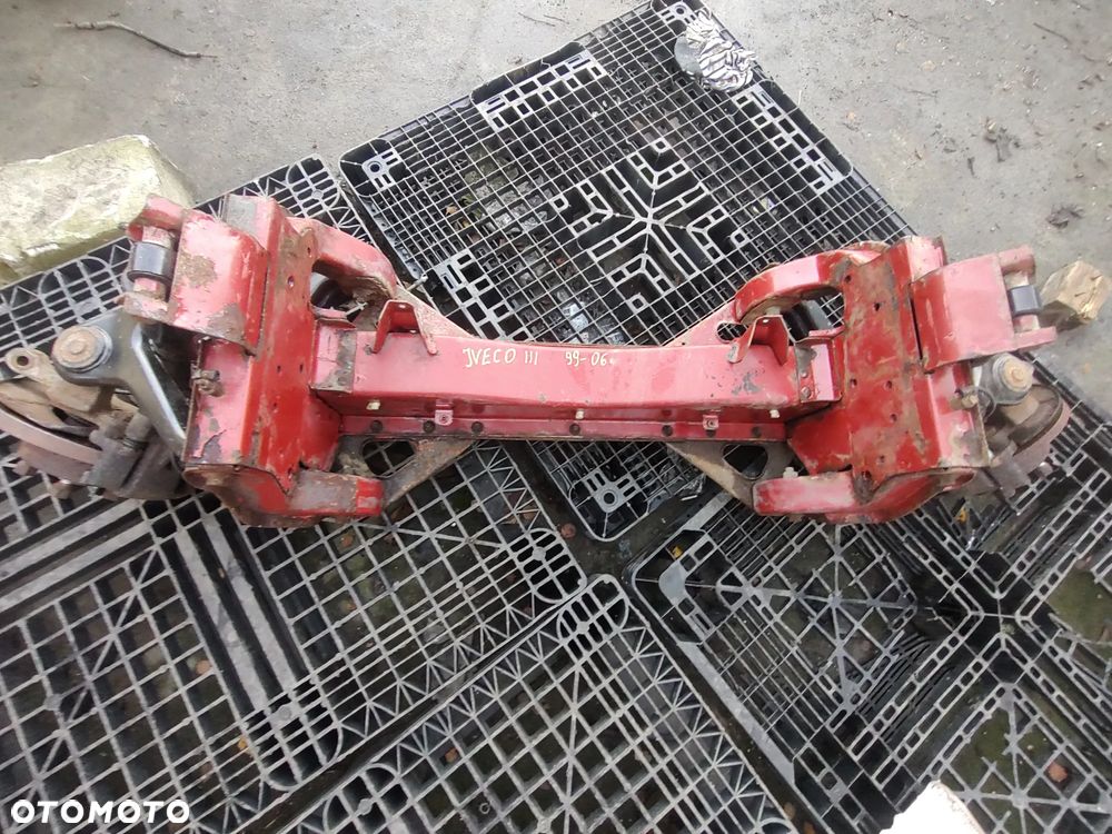 wózek sanki przód kompletne iveco daily III 99-06r pauje do 14r 35s - 2