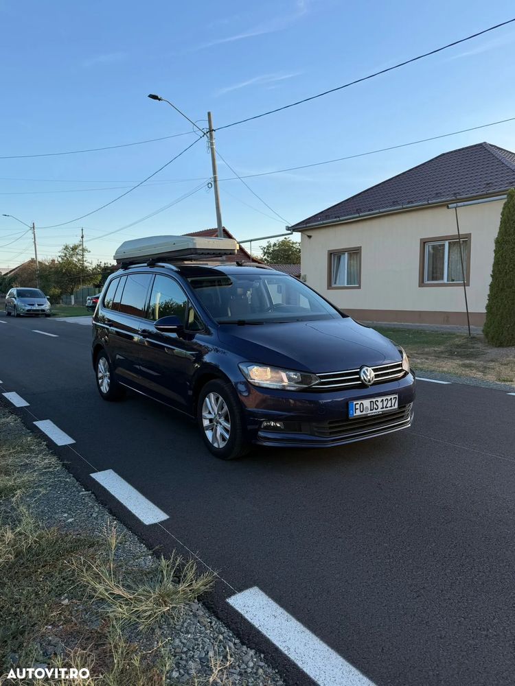 Volkswagen Touran - 2