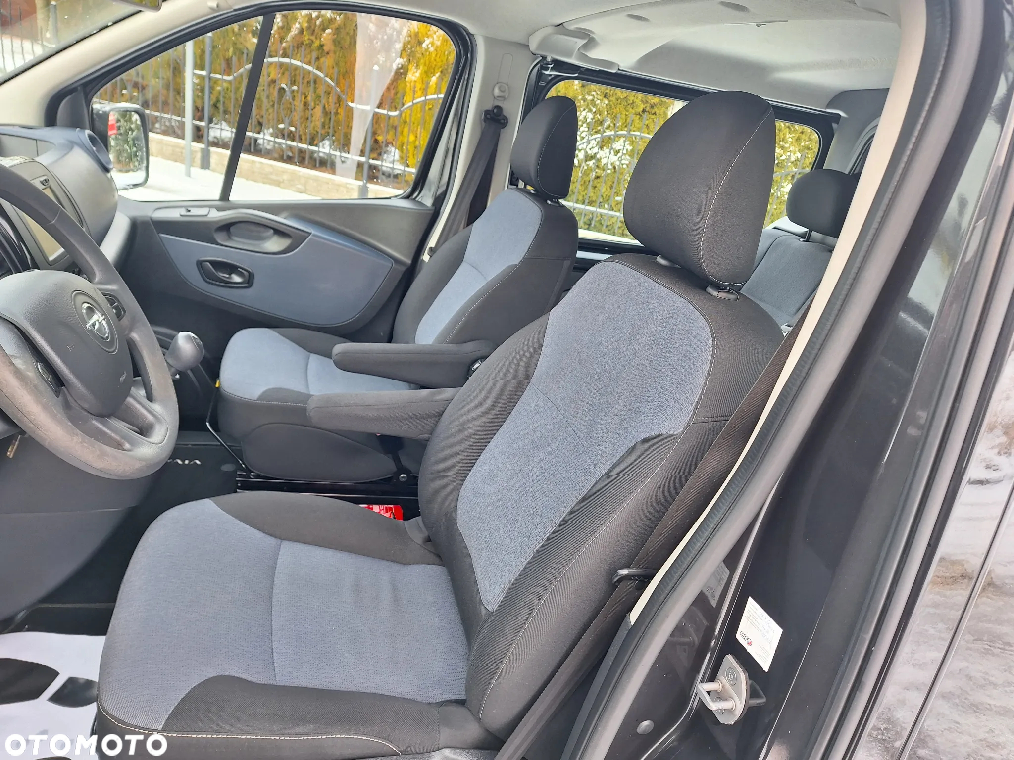 Opel Vivaro - 13
