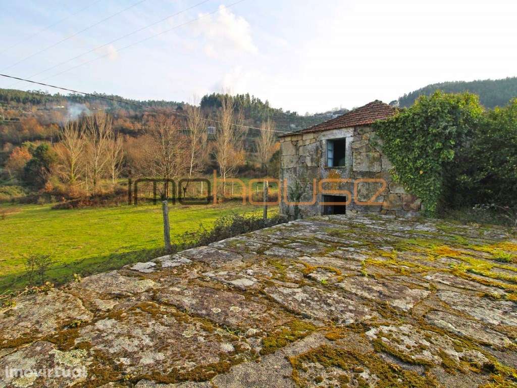 Quinta de 2ha com várias edificações - Terreno Plano - Grande imagem: 3/23
