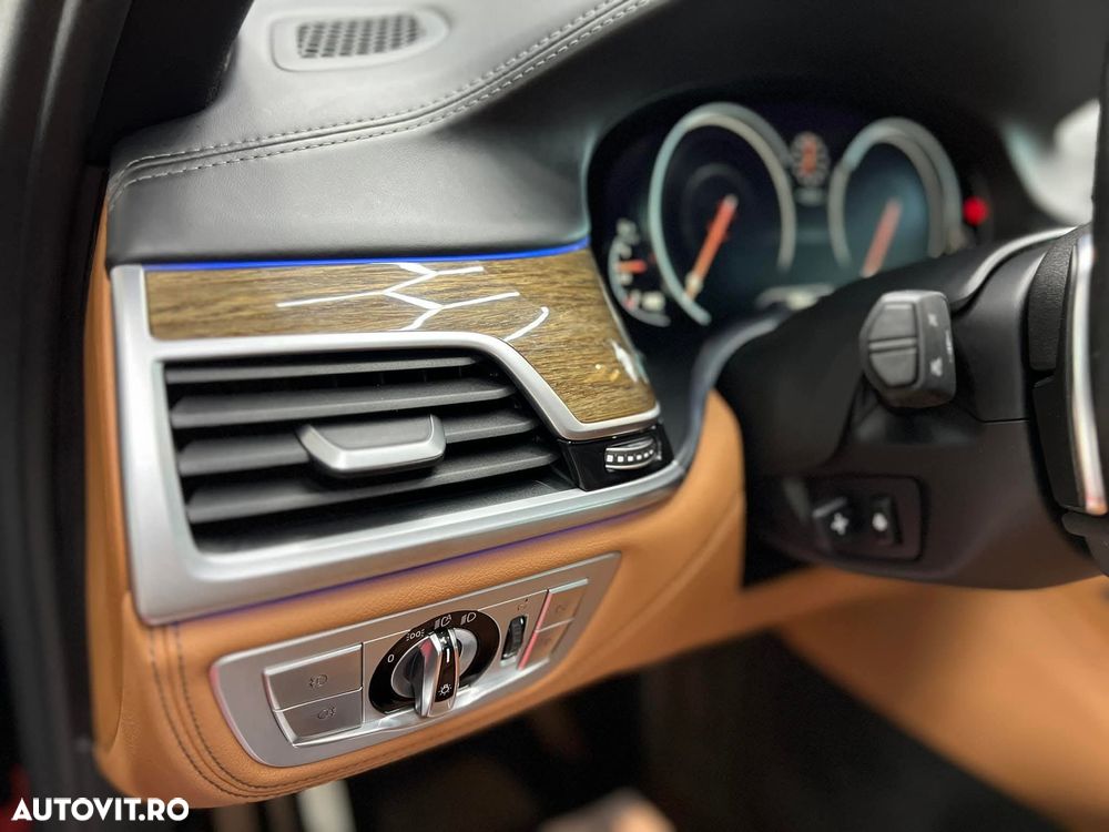 BMW Seria 7 750d xDrive - 8