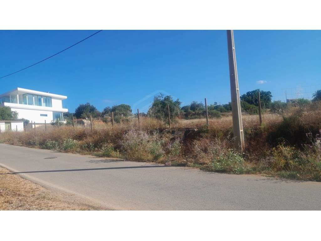 Terreno em Vilamoura, Quarteira, com projecto aprovado para constru... - Grande imagem: 5/26