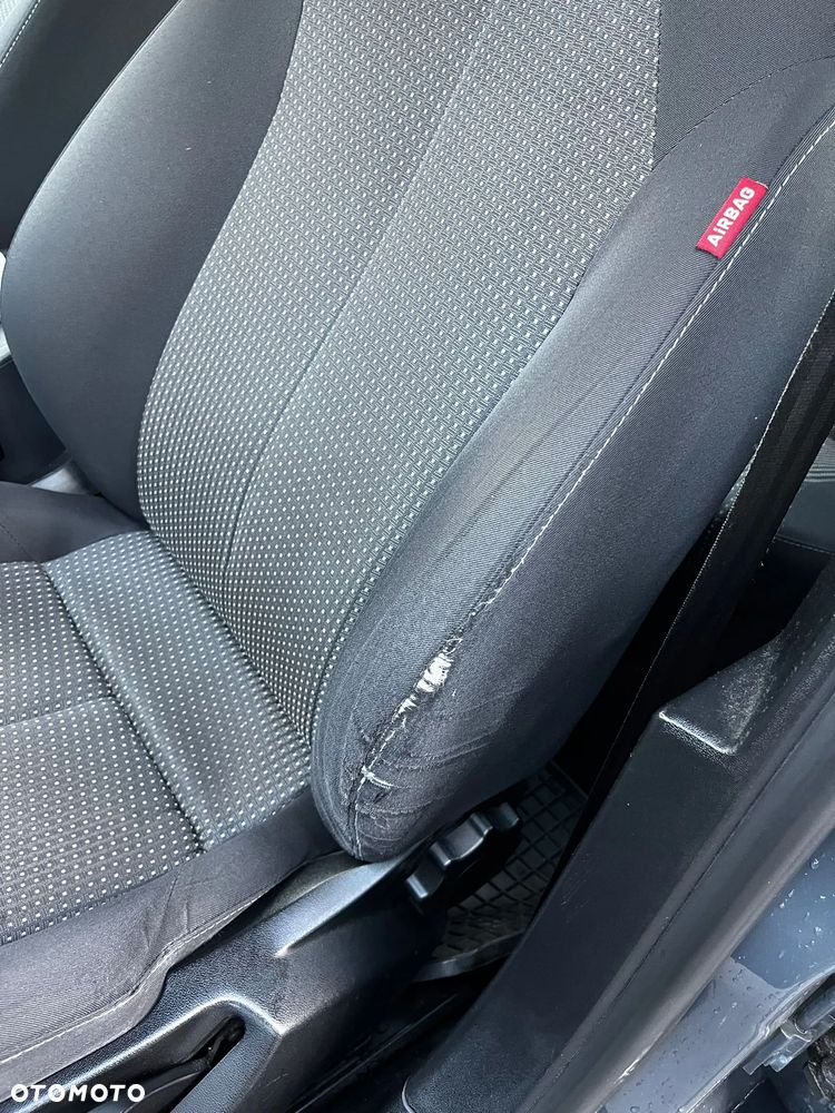 Seat Leon 1.6 Reference - 9