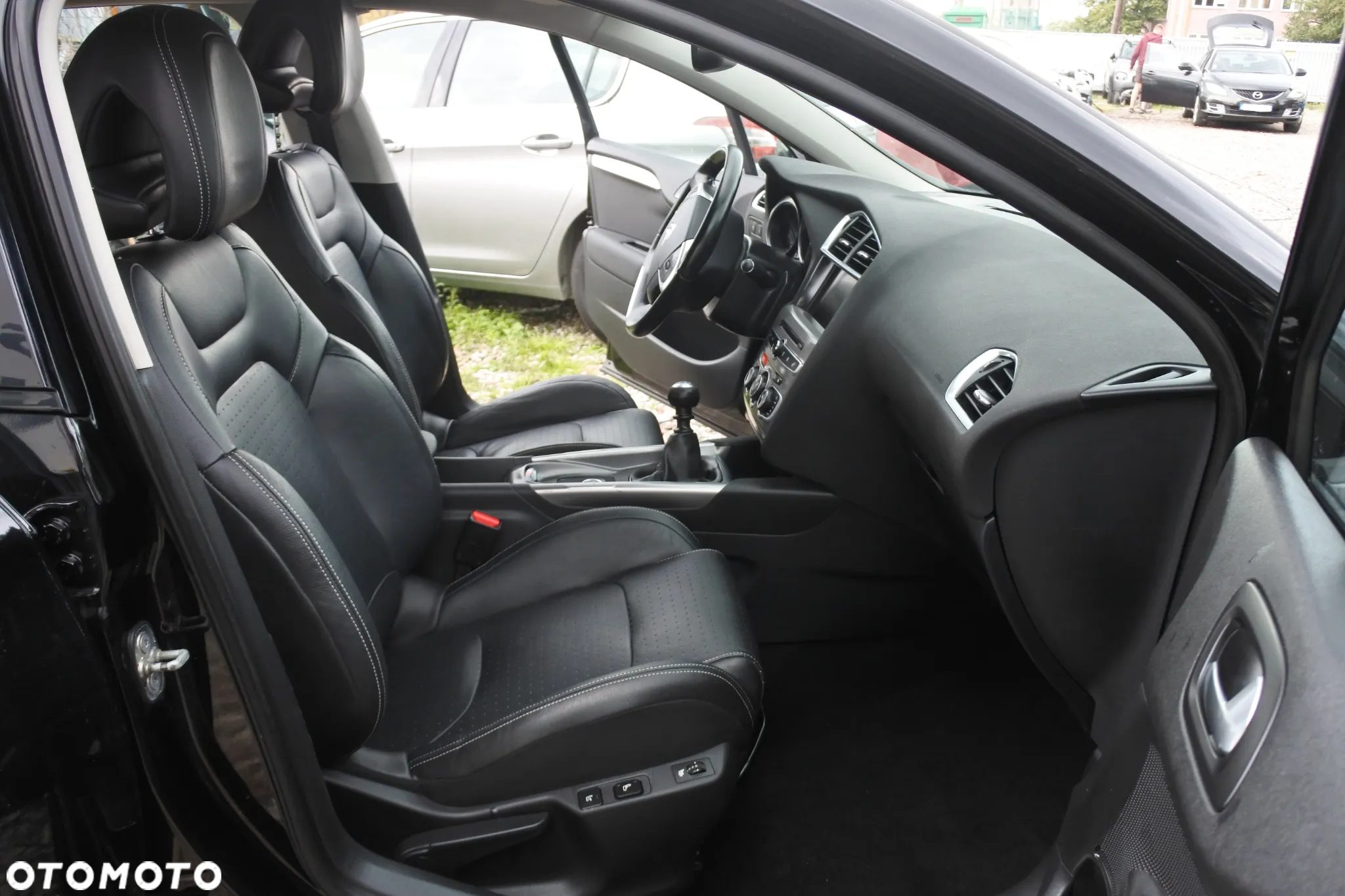 Citroën C4 PureTech 130 Stop & Start Exclusive - 6