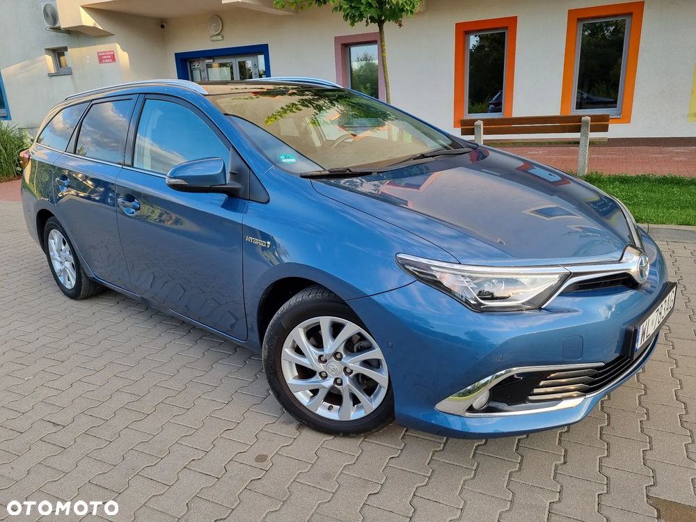 Toyota Auris 1.8 VVT-i Automatik Executive - 22